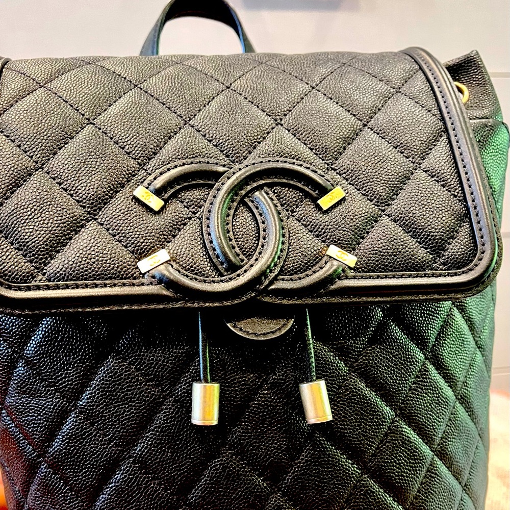 Aunthentic Chanel Caviar backpack